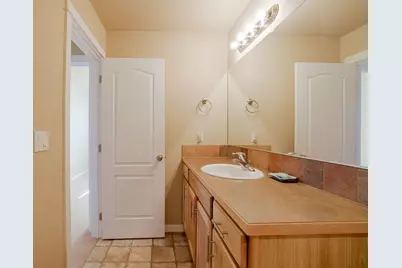 62085 Wolcott Place, Bend, OR 97701 - Photo 11