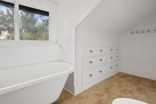 1420 Lookout Ave, Klamath Falls, OR 97601 - Photo 23