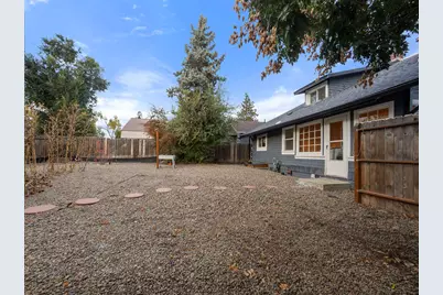 1420 Lookout Avenue, Klamath Falls, OR 97601 - Photo 25