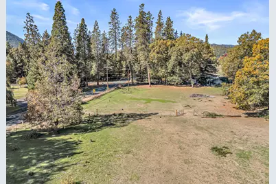 4402 Averill Drive, Grants Pass, OR 97526 - Photo 9