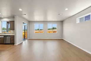 151 Valemont Dr, Eagle Point, OR 97524 - Photo 11