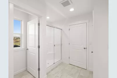 151 Valemont Drive #39, Eagle Point, OR 97524 - Photo 23