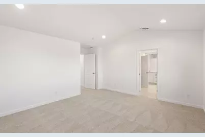 151 Valemont Drive #39, Eagle Point, OR 97524 - Photo 21