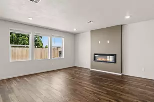 2649 Steadman Ave, Medford, OR 97501 - Photo 5