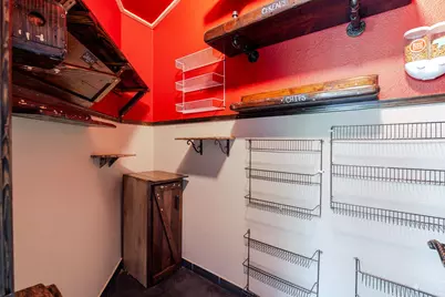 940 NE Purcell Boulevard, Bend, OR 97701 - Photo 37