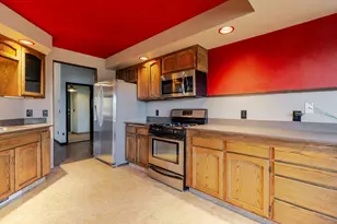 940 NE Purcell Blvd, Bend, OR 97701 - Photo 21