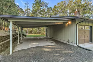 387 Cienaga Ln, Grants Pass, OR 97526 - Photo 33