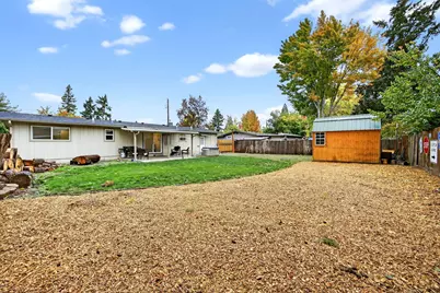 745 Herman Avenue, Medford, OR 97501 - Photo 19