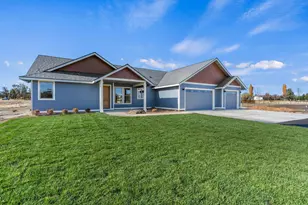 502 SW Bent Loop, Powell Butte, OR 97753 - Photo 3