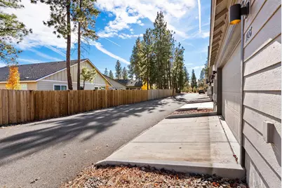 928 N Trinity Way, Sisters, OR 97759 - Photo 23
