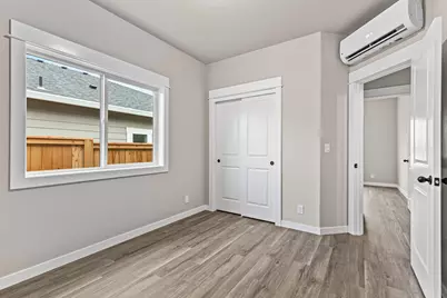 3734 Carlin Drive, Medford, OR 97504 - Photo 7