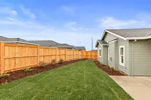 3734 Carlin Dr, Medford, OR 97504 - Photo 37