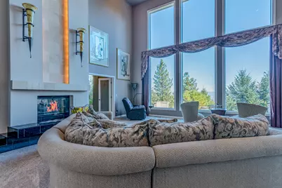 1661 Or-238 Highway, Jacksonville, OR 97530 - Photo 9