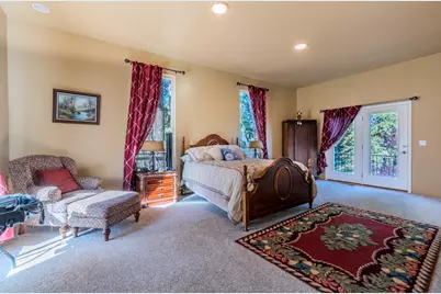 1661 Or-238 Highway, Jacksonville, OR 97530 - Photo 31