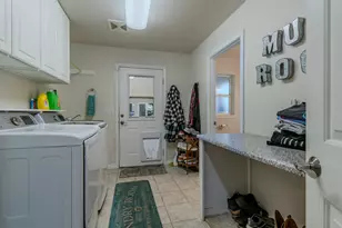 1661 Or-238 Hwy, Jacksonville, OR 97530 - Photo 17