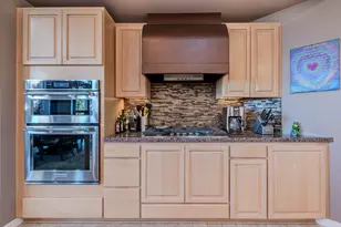 1661 Or-238 Hwy, Jacksonville, OR 97530 - Photo 15