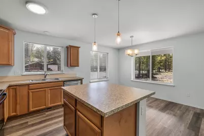 11415 Burlwood Drive, La Pine, OR 97739 - Photo 7