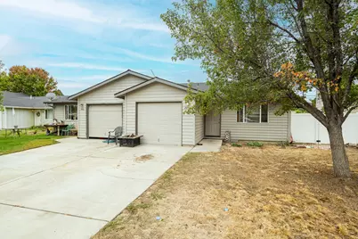2454 SW Wickiup Court, Redmond, OR 97756 - Photo 1