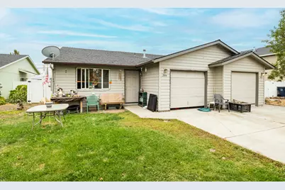 2454 SW Wickiup Court, Redmond, OR 97756 - Photo 3