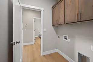 4037 SW 38th Place, Redmond, OR 97756 - Photo 29