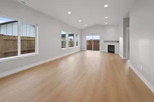 4037 SW 38th Place, Redmond, OR 97756 - Photo 9