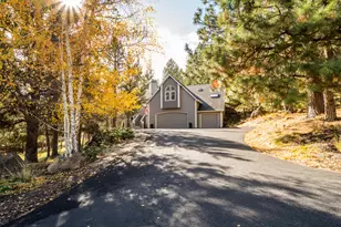 1690 NW City View Dr, Bend, OR 97703 - Photo 3