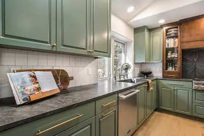 1690 NW City View Drive, Bend, OR 97703 - Photo 15