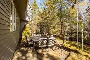 1690 NW City View Dr, Bend, OR 97703 - Photo 55