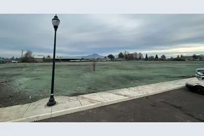 1113 Annalise Street, Central Point, OR 97502 - Photo 23