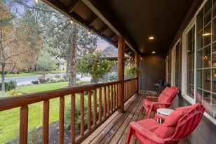 60819 Grand Targhee Dr, Bend, OR 97702 - Photo 9