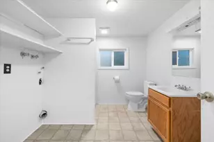 1153 Wards Creek Rd, Rogue River, OR 97537 - Photo 21