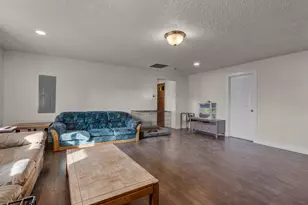 1180 NE Meadowlark Ln, Madras, OR 97741 - Photo 9