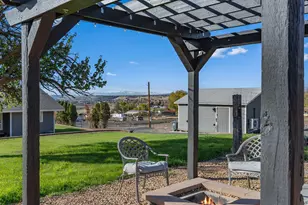 1180 NE Meadowlark Ln, Madras, OR 97741 - Photo 15