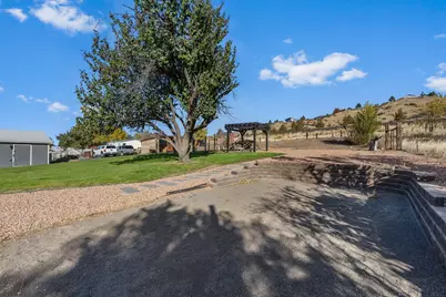 1180 NE Meadowlark Lane, Madras, OR 97741 - Photo 11