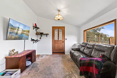 6536 Shadow Glen Drive, Eagle Point, OR 97524 - Photo 11