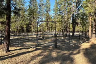 17575 Sutter St, La Pine, OR 97739 - Photo 55