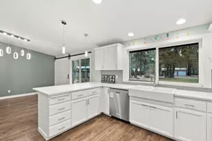 19276 Kiowa Rd, Bend, OR 97702 - Photo 13