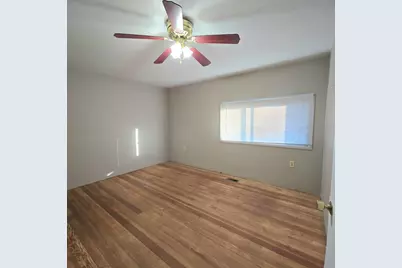 1335 Lakeview Avenue, Klamath Falls, OR 97601 - Photo 11