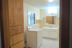 1335 Lakeview Ave, Klamath Falls, OR 97601 - Photo 15