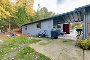 240 Pruden Hill Ln, Canyonville, OR 97417 - Photo 17