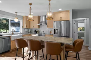 58 Pine St, Shady Cove, OR 97539 - Photo 11