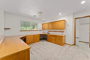 11990 Artlin Rd, Grants Pass, OR 97526 - Photo 19