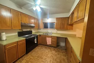 630 NE Bean Dr, Madras, OR 97741 - Photo 11