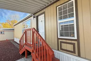 1570 S Peach St, Medford, OR 97501 - Photo 21