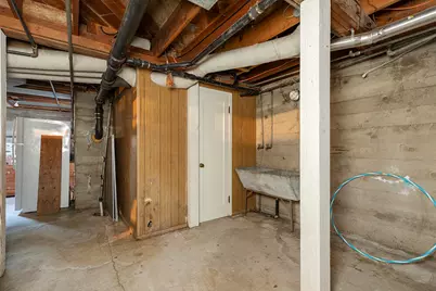 719 NW 3rd Street, Grants Pass, OR 97526 - Photo 35