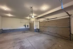 3115 Deer Trail Ln, Medford, OR 97501 - Photo 13