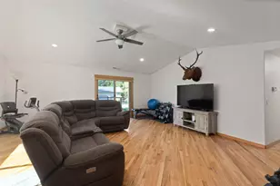 1885 Lonnon Rd, Grants Pass, OR 97527 - Photo 13