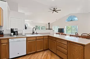 1885 Lonnon Rd, Grants Pass, OR 97527 - Photo 11