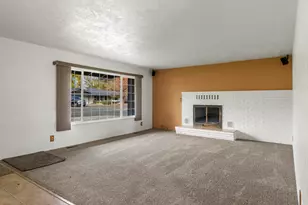 3220 Freeland Rd, Central Point, OR 97502 - Photo 11