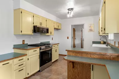 3220 Freeland Road, Central Point, OR 97502 - Photo 11